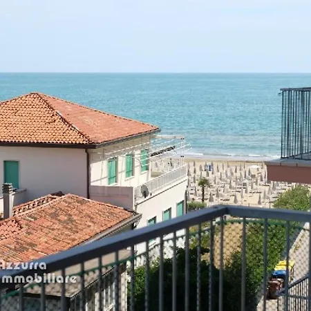 Shopping Center D08 * Lido di Jesolo